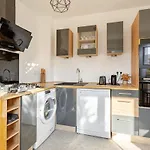L'appart Le 19 , F3 Proche Centre Vue Cathédrale, 2 Appartement *