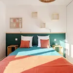 L'appart Le 19 , F3 Proche Centre Vue Cathédrale, 2 Appartement Clermont-Ferrand