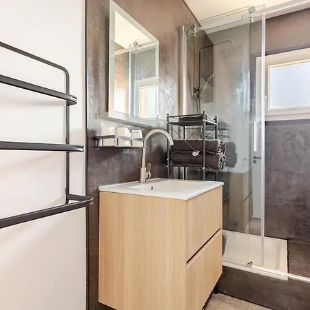 Apartment L'appart Le 19 , F3 Proche Centre Vue Cathedrale, 2