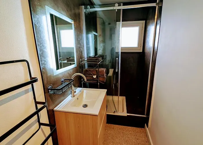 L'appart Le 19 , F3 Proche Centre Vue Cathedrale, 2 *