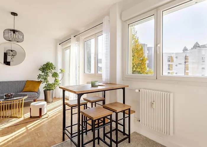 L'appart Le 19 , F3 Proche Centre Vue Cathedrale, 2 Apartmán *